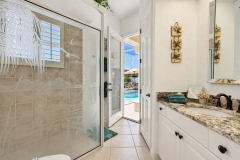 Villa-Haze-bathroom-2