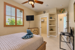 Villa-Haze-bedroom-3-workplace